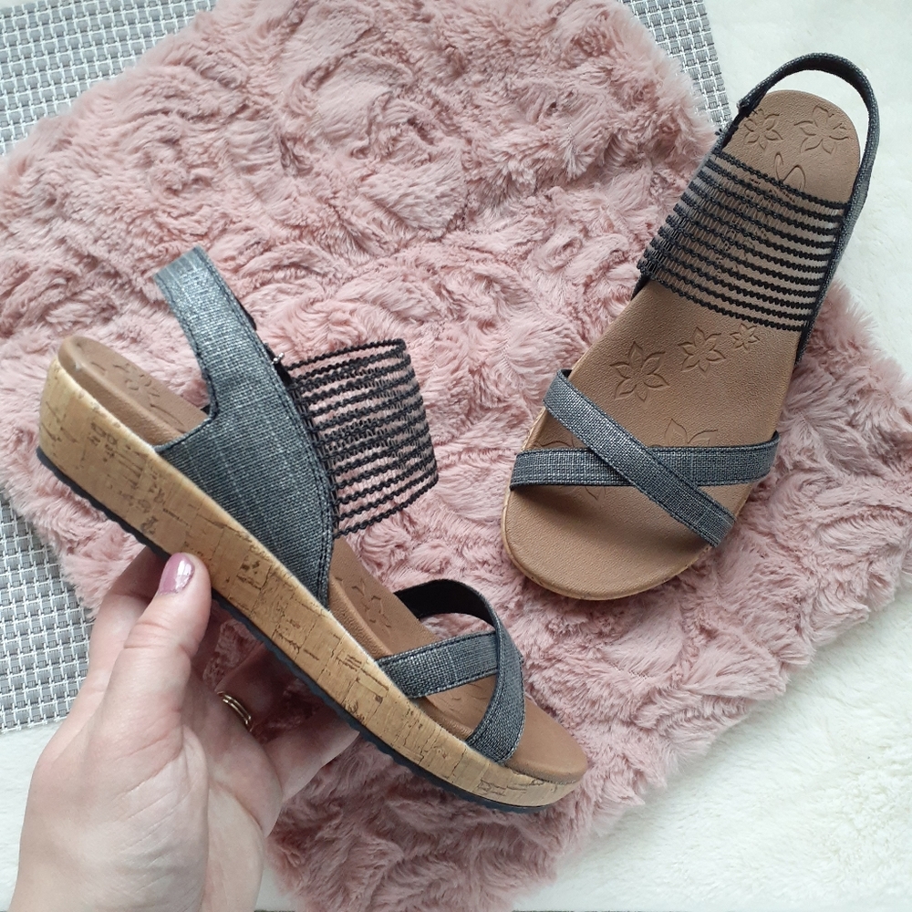 Skechers Brie Dawdle Sling Back Wedge Comfort Mesh Sandals Travel 6 NEW